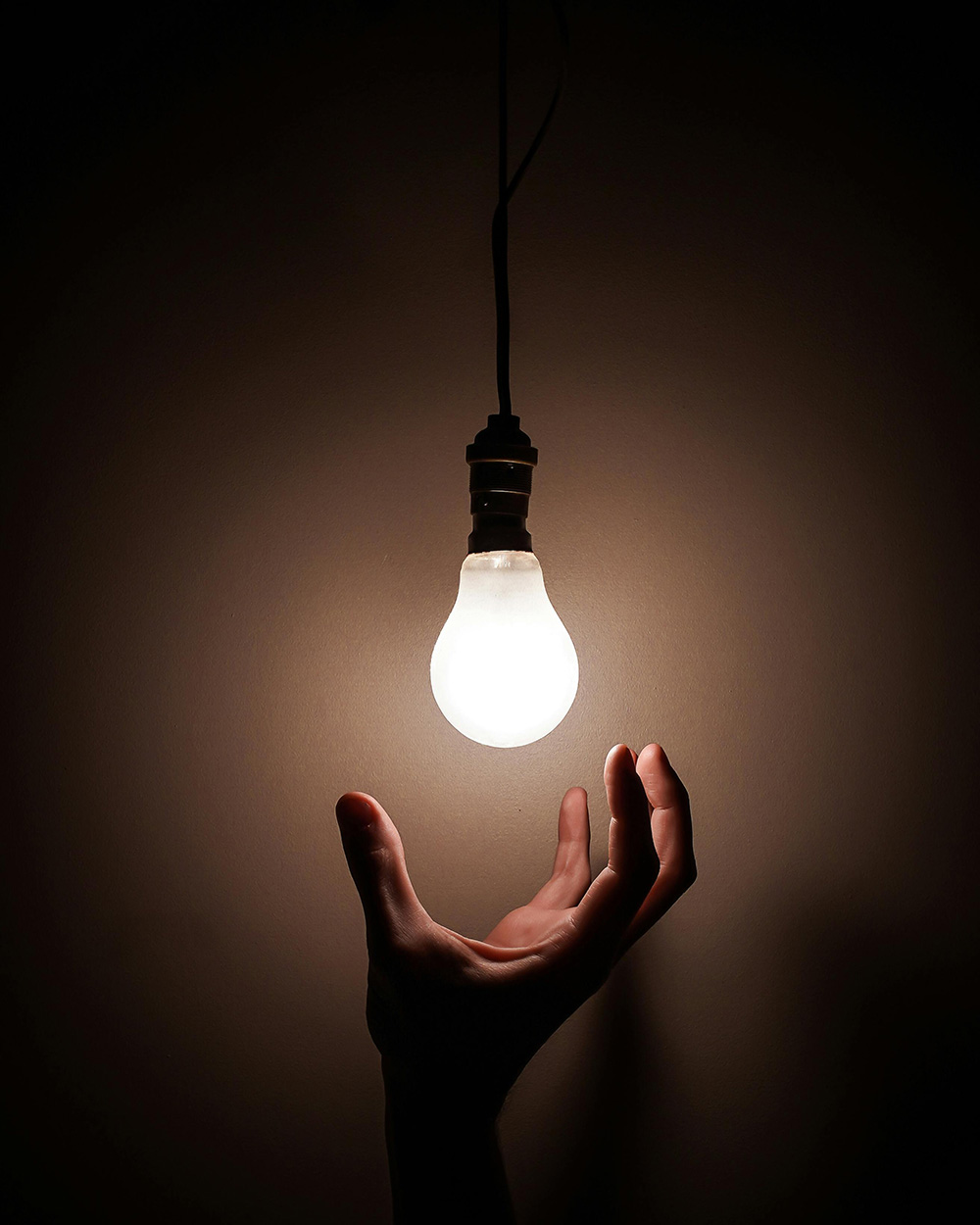 Top 5 Electrical Safety Tips for Your Home - Light